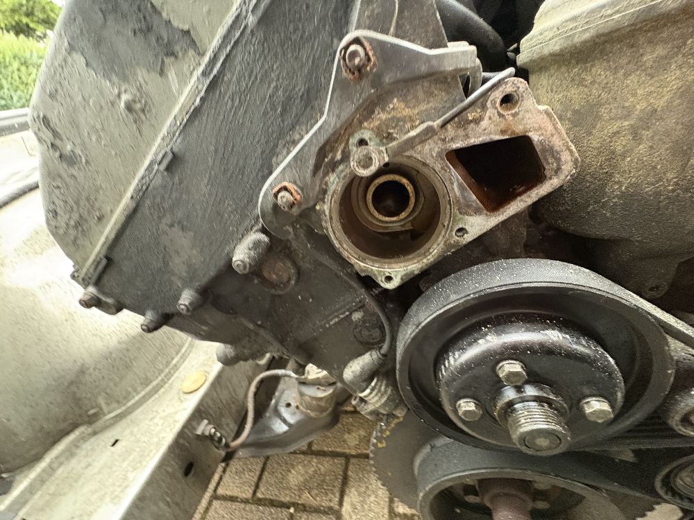 E34 525i 1991 erweckt aus Dornr�schenschlaf - 5er BMW - E34