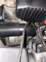 E34 525i 1991 erweckt aus Dornr�schenschlaf - 5er BMW - E34 - limaKühlerschlauchNeu.jpeg