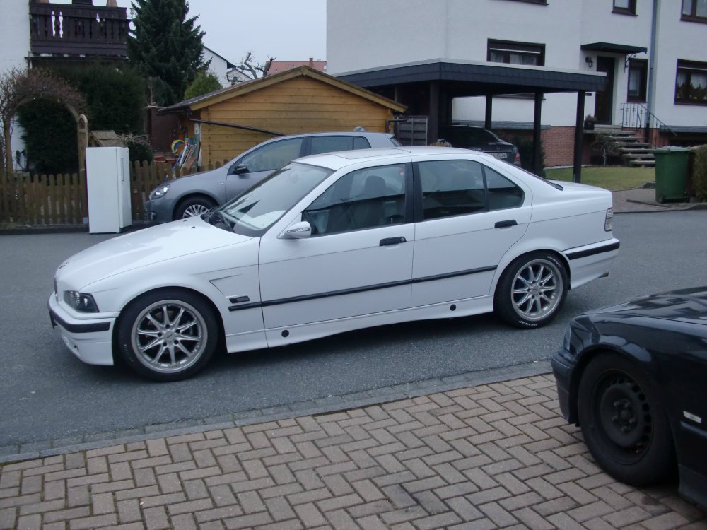 E36 318i Limo wei - 3er BMW - E36