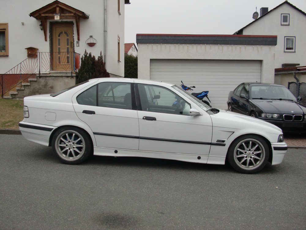 E36 318i Limo wei - 3er BMW - E36