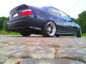 328i BlAcK qP - 3er BMW - E36