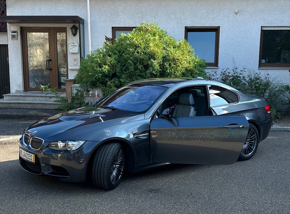 E92 M3 (2007) - endlich zugeschlagen - 3er BMW - E90 / E91 / E92 / E93 E92 M3 (2007) - endlich zugeschlagen - 3er BMW - E90 / E91 / E92 / E93