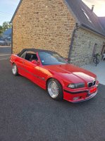 Vorschaubild: e36 convertible hellrot