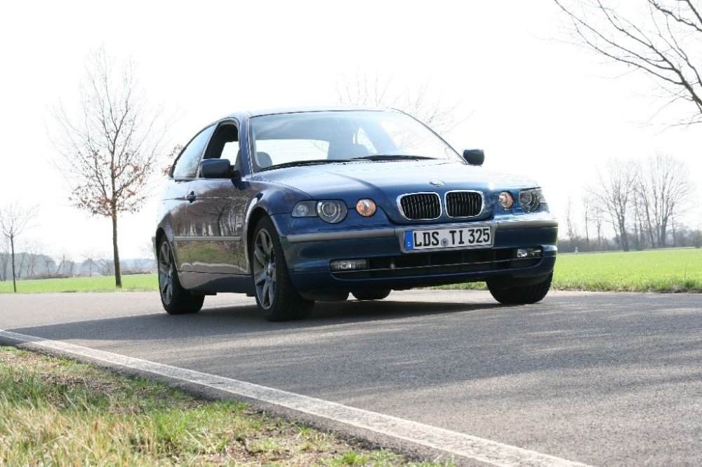 Topasblauer 325ti - 3er BMW - E46