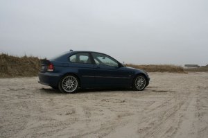 Topasblauer 325ti - 3er BMW - E46 Topasblauer 325ti - 3er BMW - E46