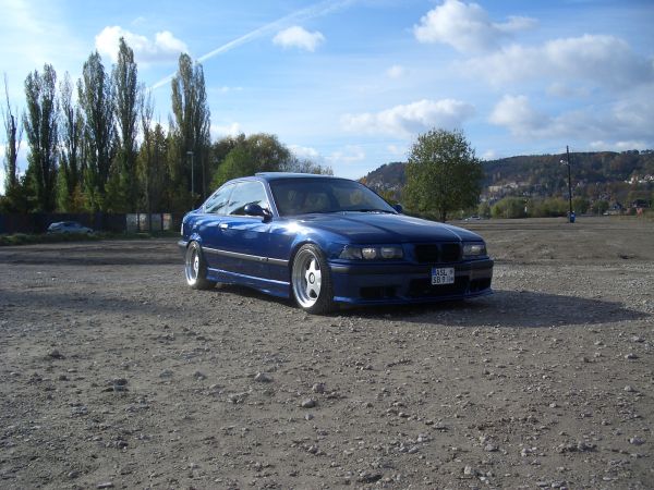 Blue Emotion - 3er BMW - E36