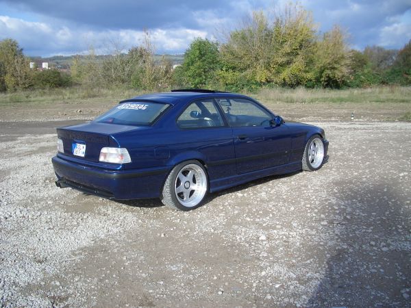 Blue Emotion - 3er BMW - E36