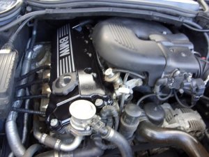 stahlblauer e46 - 3er BMW - E46 stahlblauer e46 - 3er BMW - E46