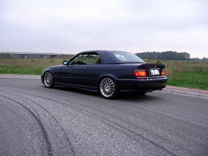 BMW E36 Cabrio Montreal Blau - 3er BMW - E36