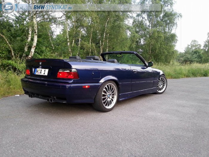 BMW E36 Cabrio Montreal Blau - 3er BMW - E36