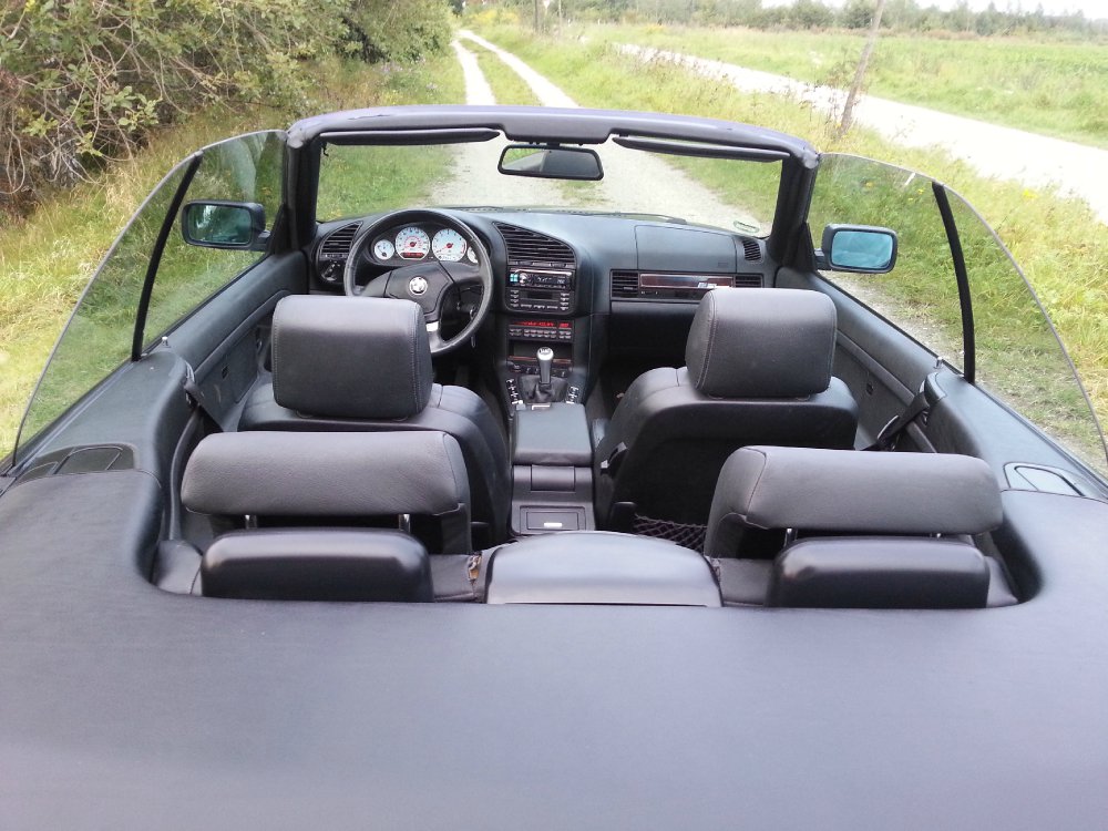 BMW E36 Cabrio Montreal Blau - 3er BMW - E36