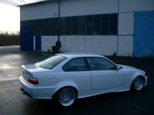 B_r_e_i_t - 3er BMW - E36