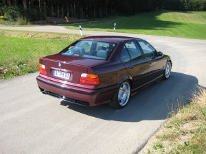 328i Limousine - 3er BMW - E36 328i Limousine - 3er BMW - E36