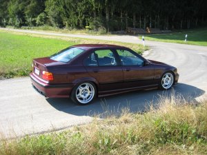 328i Limousine - 3er BMW - E36 328i Limousine - 3er BMW - E36