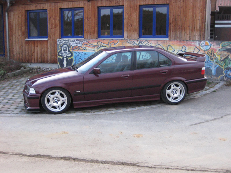 328i Limousine - 3er BMW - E36