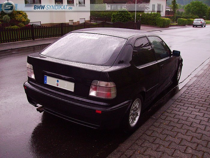 Nur vom feinsten Chrom, Carbon und Alcantara - 3er BMW - E36