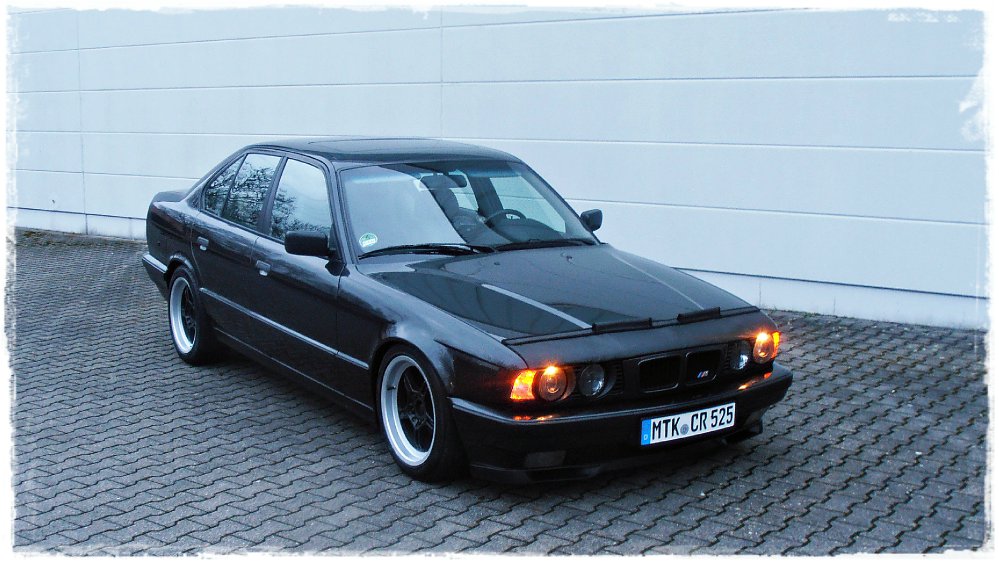 BlackB!tch.e34.Limo > Alcantara + neue Bilder - 5er BMW - E34