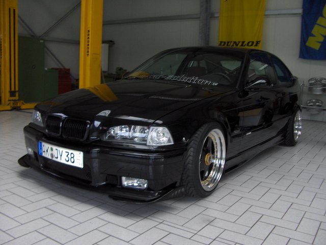 jhonny`s OEMplus Carbon und Schnitzer - 3er BMW - E36 jhonny`s OEMplus Carbon und Schnitzer - 3er BMW - E36