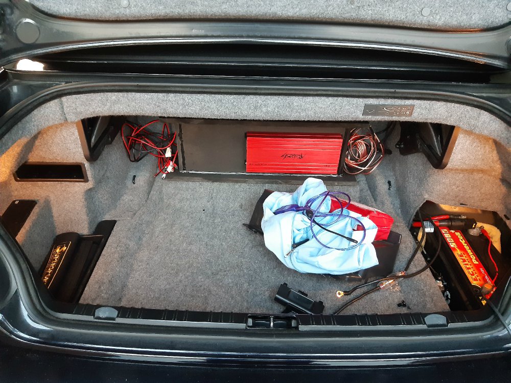 E46 M3 Cabrio Hifi Umbau mit Skisack Subwoofer - Fotos von CarHifi & Multimedia Einbauten