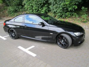 E92 Coupe 335i - 3er BMW - E90 / E91 / E92 / E93 E92 Coupe 335i - 3er BMW - E90 / E91 / E92 / E93