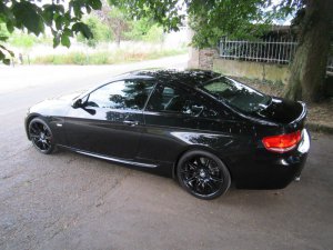 E92 Coupe 335i - 3er BMW - E90 / E91 / E92 / E93 E92 Coupe 335i - 3er BMW - E90 / E91 / E92 / E93