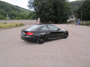 E92 Coupe 335i - 3er BMW - E90 / E91 / E92 / E93 E92 Coupe 335i - 3er BMW - E90 / E91 / E92 / E93