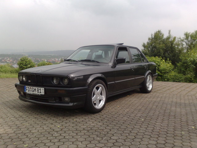 E30 327i Umbau fast Voll und M-Tech II - 3er BMW - E30