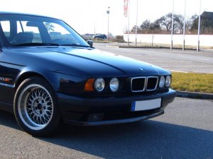 The Transporter - E34 530i touring - 5er BMW - E34 The Transporter - E34 530i touring - 5er BMW - E34