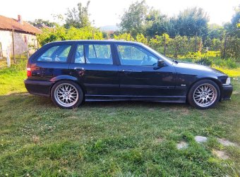 320i Cosmosschwarzes Erbstück - 3er BMW - E36 320i Cosmosschwarzes Erbstück - 3er BMW - E36