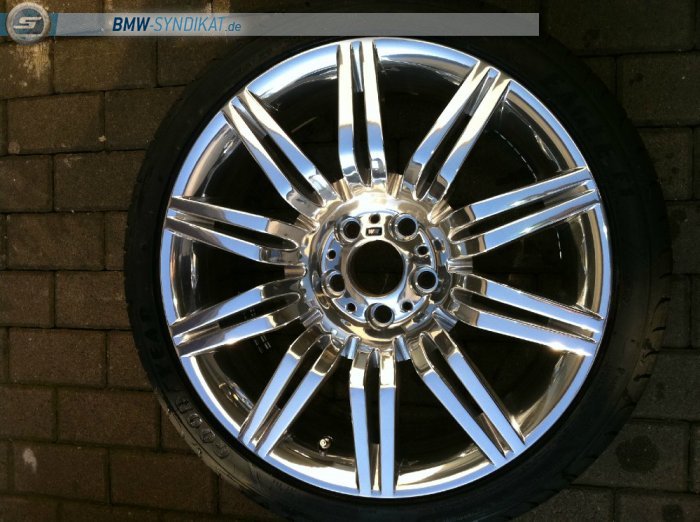 VERKAUFT LCI M-Paket 19 Zoll M172 Hochglanzverdich - 5er BMW - E60 / E61 VERKAUFT LCI M-Paket 19 Zoll M172 Hochglanzverdich - 5er BMW - E60 / E61