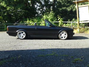 E30 325i Cabrio - 3er BMW - E30 E30 325i Cabrio - 3er BMW - E30