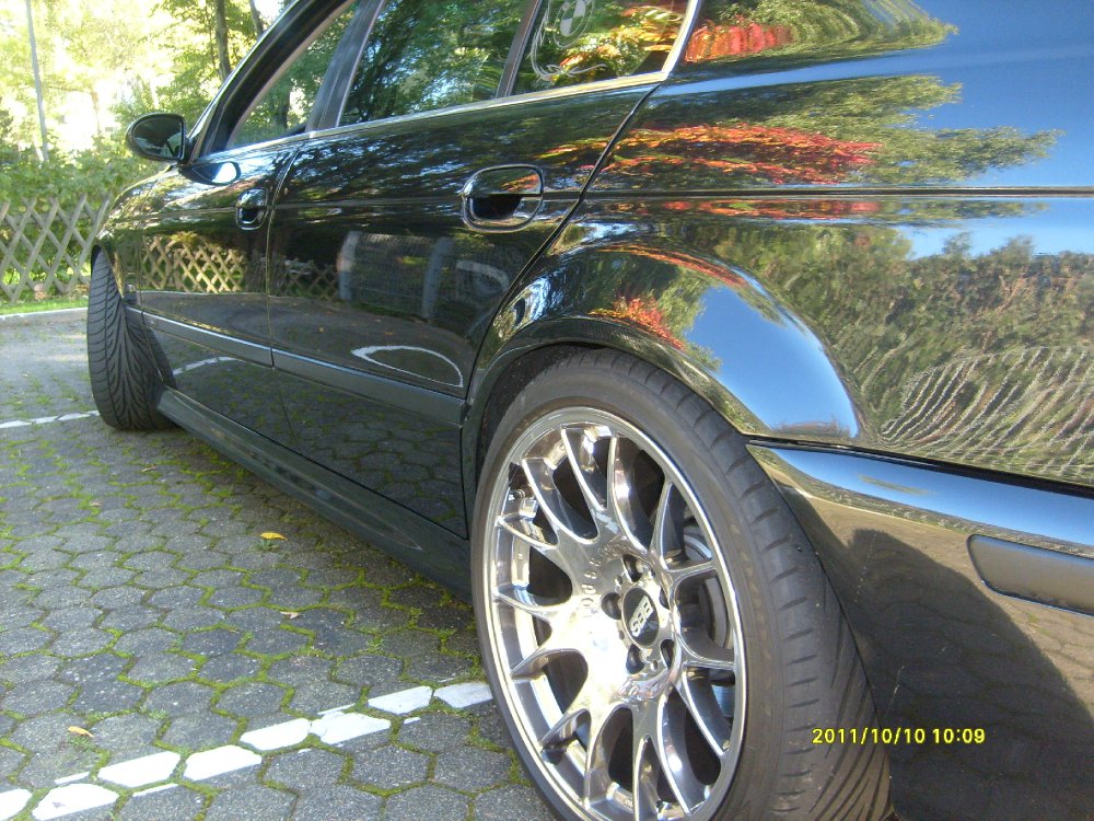 BLACK PEARL MIT CHROM BBS CHALLENGE 19" - 5er BMW - E39