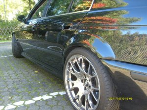 BLACK PEARL MIT CHROM BBS CHALLENGE 19" - 5er BMW - E39 BLACK PEARL MIT CHROM BBS CHALLENGE 19" - 5er BMW - E39