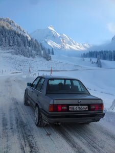 E30 325iX - 3er BMW - E30