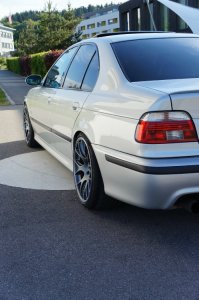///M5 - 5er BMW - E39