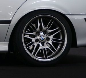 BBS Styling 65 Felge in 9.5x18 ET 22 mit Vredestein Ultrac Sessanta Reifen in 265/35/18 montiert hinten Hier auf einem 5er BMW E39 540i (Touring) Details zum Fahrzeug / Besitzer