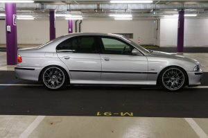 ///M5 - 5er BMW - E39