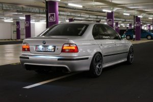 ///M5 - 5er BMW - E39