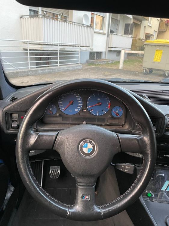 E34, M5 - 5er BMW - E34