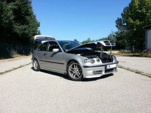 E46 316ti Compact mit Aerodynamik - Paket - 3er BMW - E46