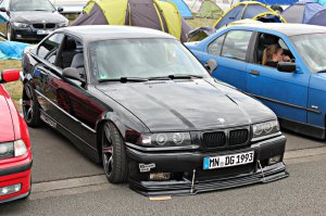 Reisegruppe Hsslich beim Asphaltfieber 2015 - Fotos von Treffen & Events