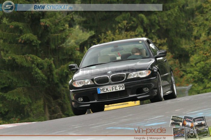 Nico's E46 Coupé - erstrahlt jetzt in rot matt - 3er BMW - E46