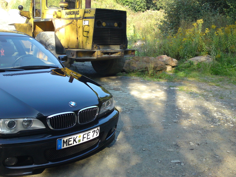 Nico's E46 Coup - erstrahlt jetzt in rot matt - 3er BMW - E46