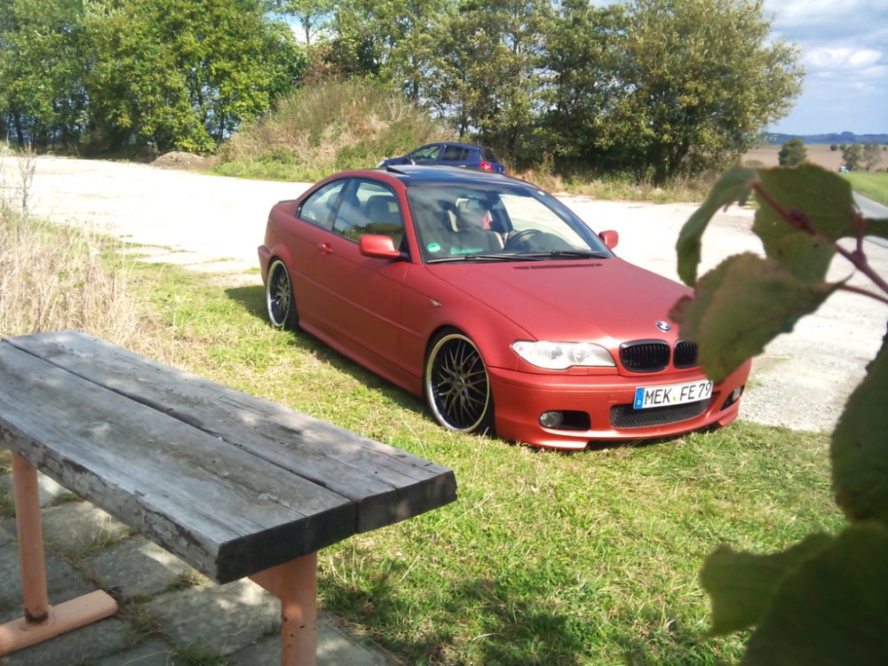 Nico's E46 Coup - erstrahlt jetzt in rot matt - 3er BMW - E46