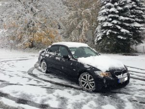 E90 320d mit M-Paket uvm. - 3er BMW - E90 / E91 / E92 / E93