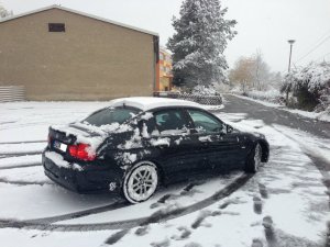E90 320d mit M-Paket uvm. - 3er BMW - E90 / E91 / E92 / E93 E90 320d mit M-Paket uvm. - 3er BMW - E90 / E91 / E92 / E93