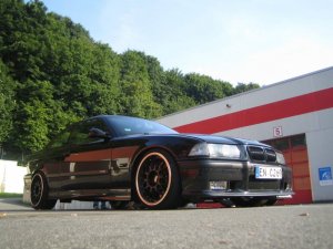 325 Avus Motorsport Edition - 3er BMW - E36 325 Avus Motorsport Edition - 3er BMW - E36