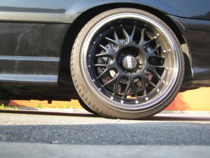 325 Avus Motorsport Edition - 3er BMW - E36