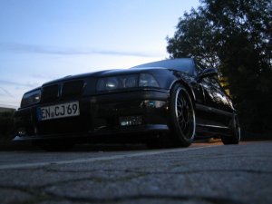 325 Avus Motorsport Edition - 3er BMW - E36