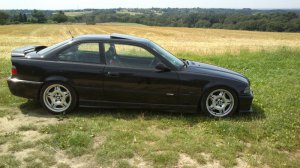 325 Avus Motorsport Edition - 3er BMW - E36 325 Avus Motorsport Edition - 3er BMW - E36